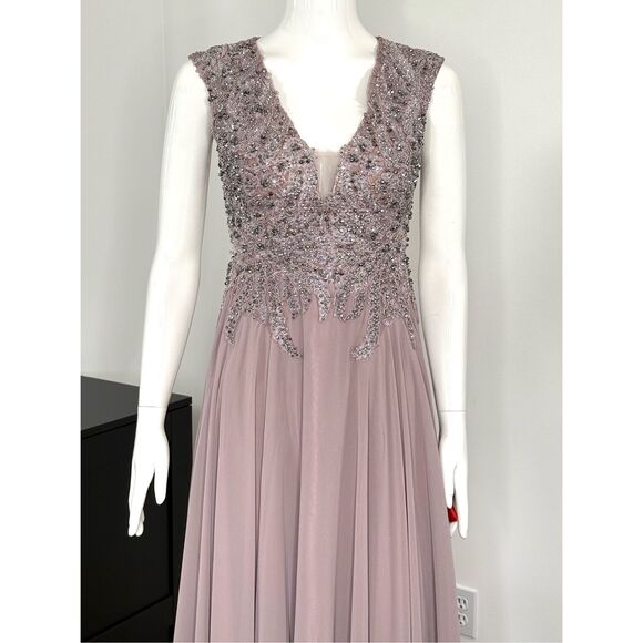 NWT Mac Duggal 20264 Applique Cap Sleeve Bodice Flowy Sequin Gown Lilac Size 6 - Picture 6 of 14